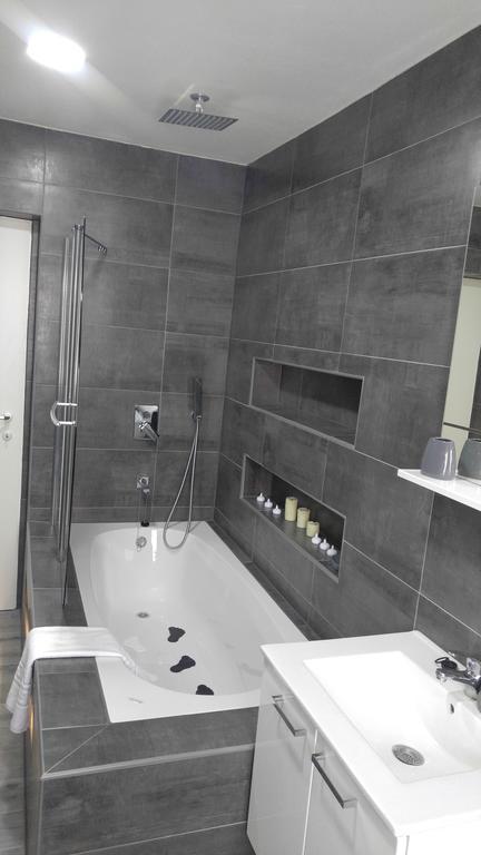 Apartments Lara - Split Croatia Room photo